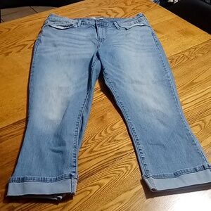 LEVI STRAUSS Jeans Womens 12  W31 BLUE MID RISE CAPRI Preowned Used